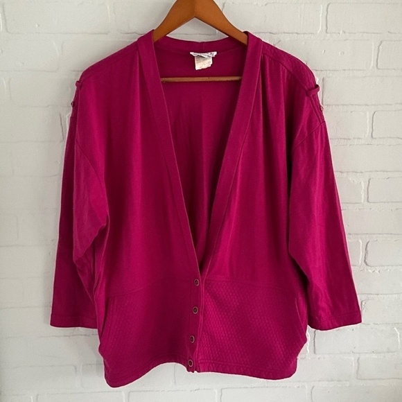 Vintage Pink Cardigan 1980 Quilted Fuschia 4 Buttons Relaxed fit with pockets !! - Picture 1 of 8